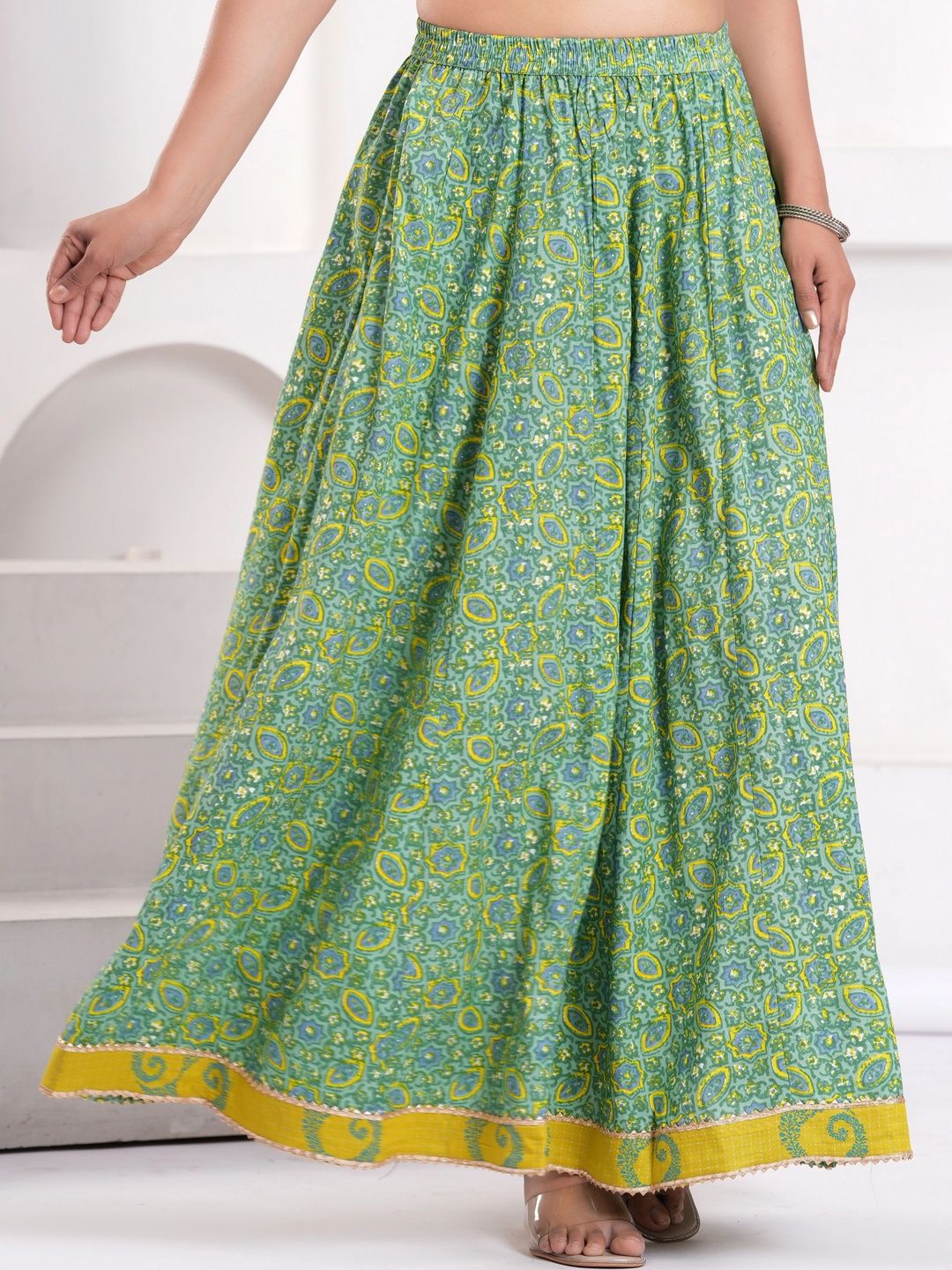 Clothy N Wave Women Abstract Accordion Pleated Maxi Flared Skirt