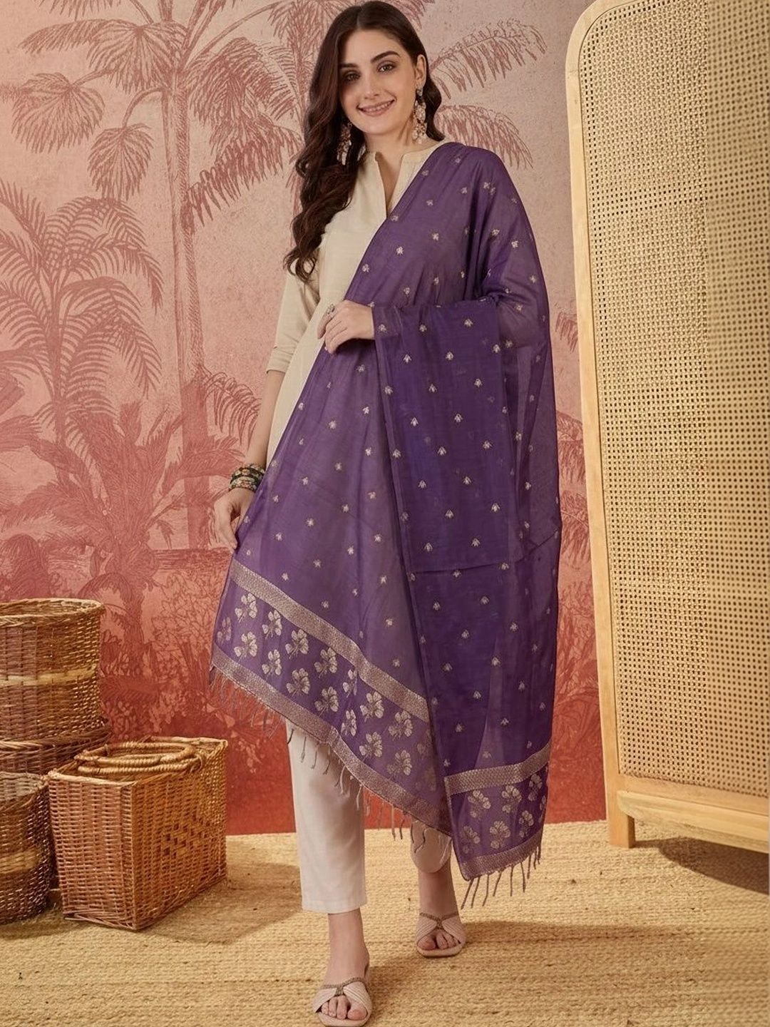 Sangria Woven Design Dupatta with Zari-image-26