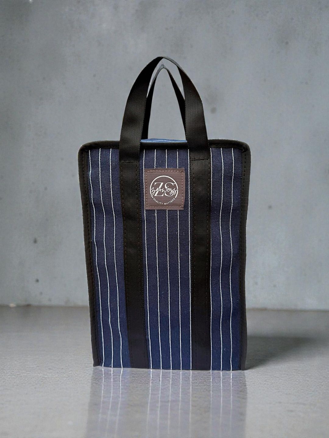 ZARWISS Striped Structured Handheld Bag-picture-12