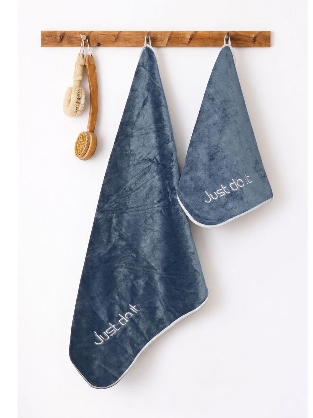 JANGID INDUSTRYS Blue & White 1 Piece Cotton 400 GSM Towel Set-picture-17
