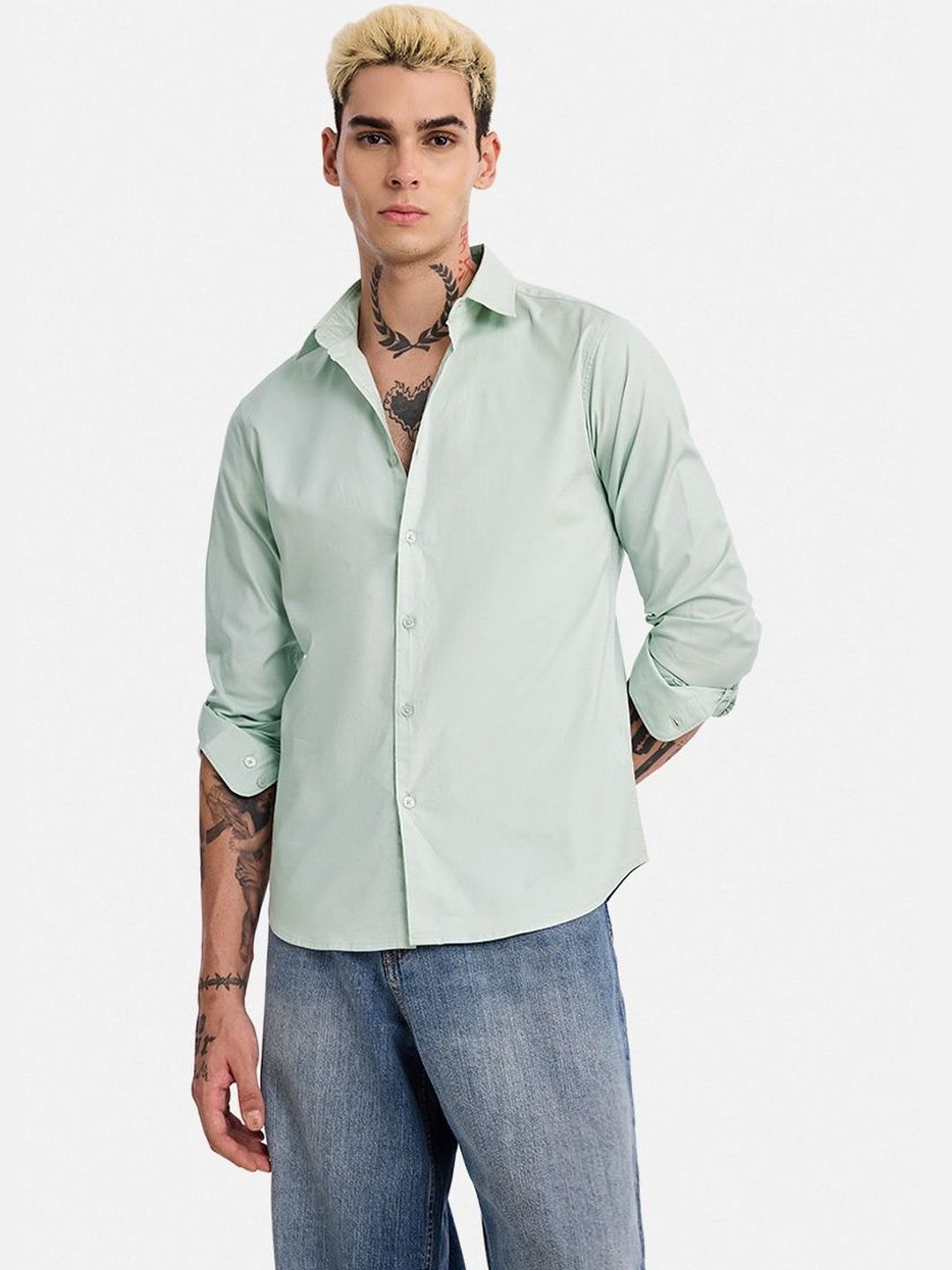 Snitch Men Slim Fit Semiformal Shirt