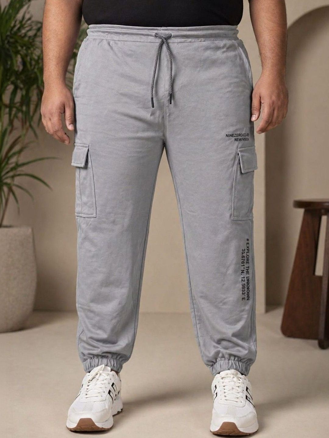 AUSTIVO Men Textured Cargos Trousers-image-33