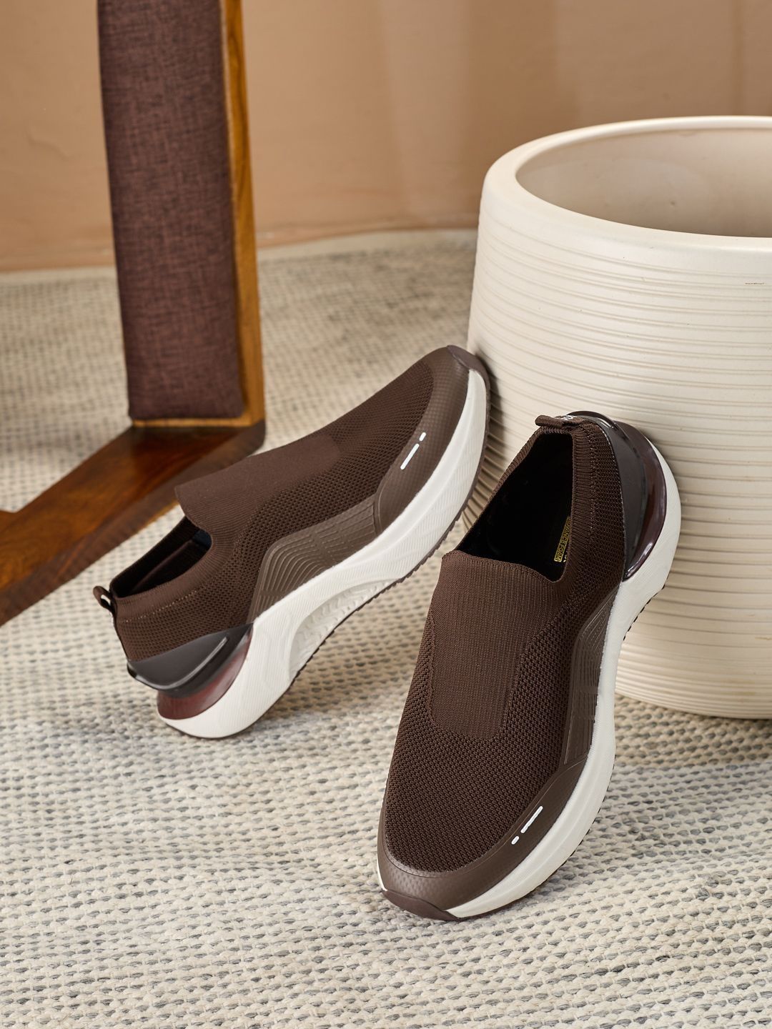 Campus Men Textile Running Shoes
