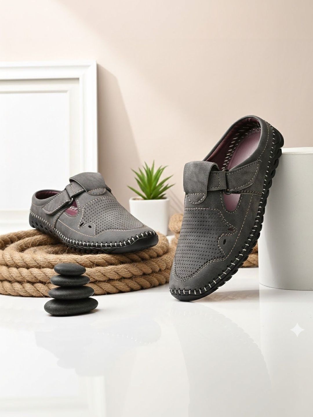 HERE&NOW Men Shoe-Style Sandals-picture-41
