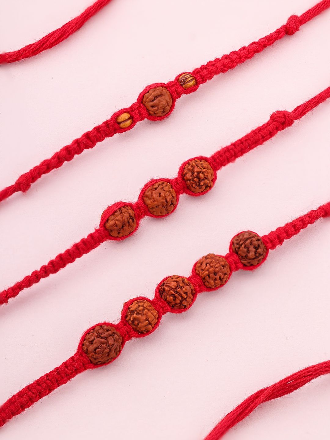 Floweraura Rakhi-picture-22
