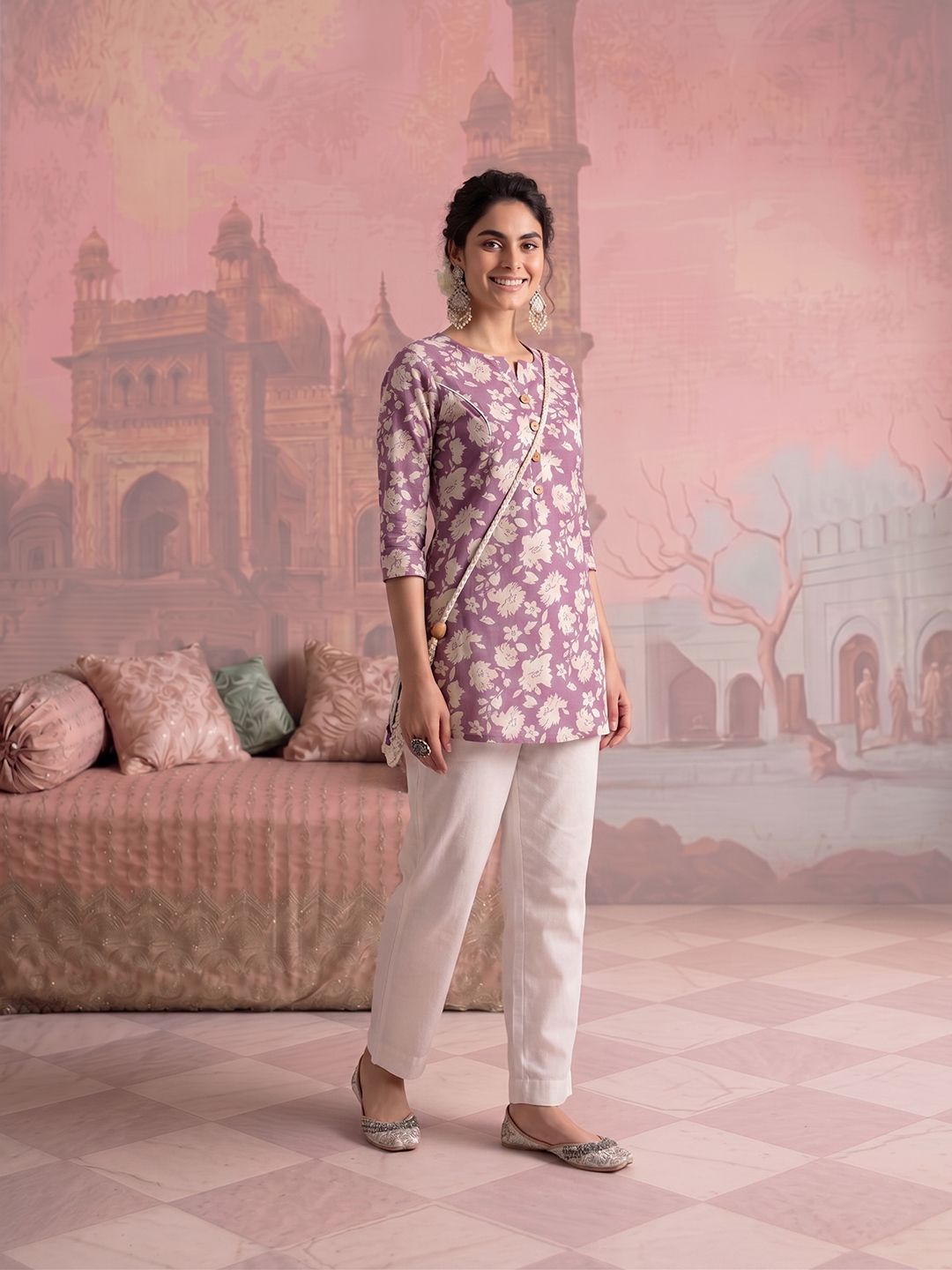 NAVYAAZRI Floral Print Top-picture-15