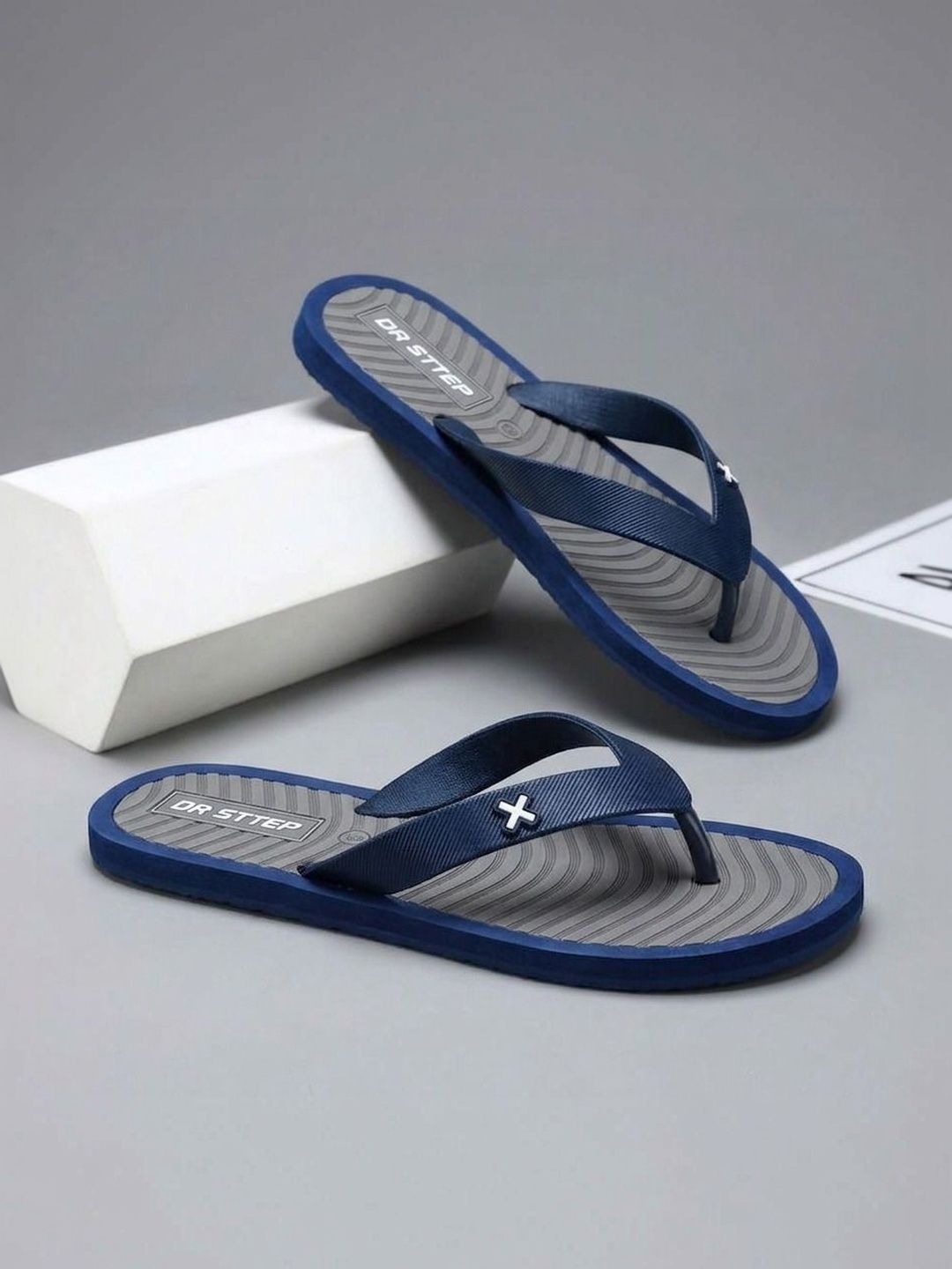 DR Sttep Men Striped Thong Flip-Flops-image-15