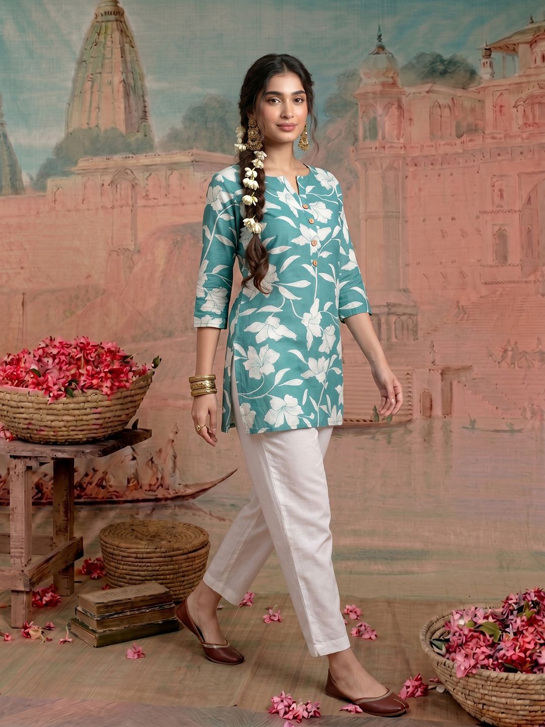 NAVYAAZRI Floral Print Cotton Top-picture-11