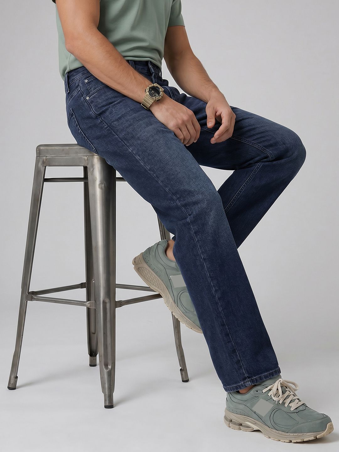 SPYKAR Men Relaxed Fit Light Fade Stretchable Jeans-picture-18