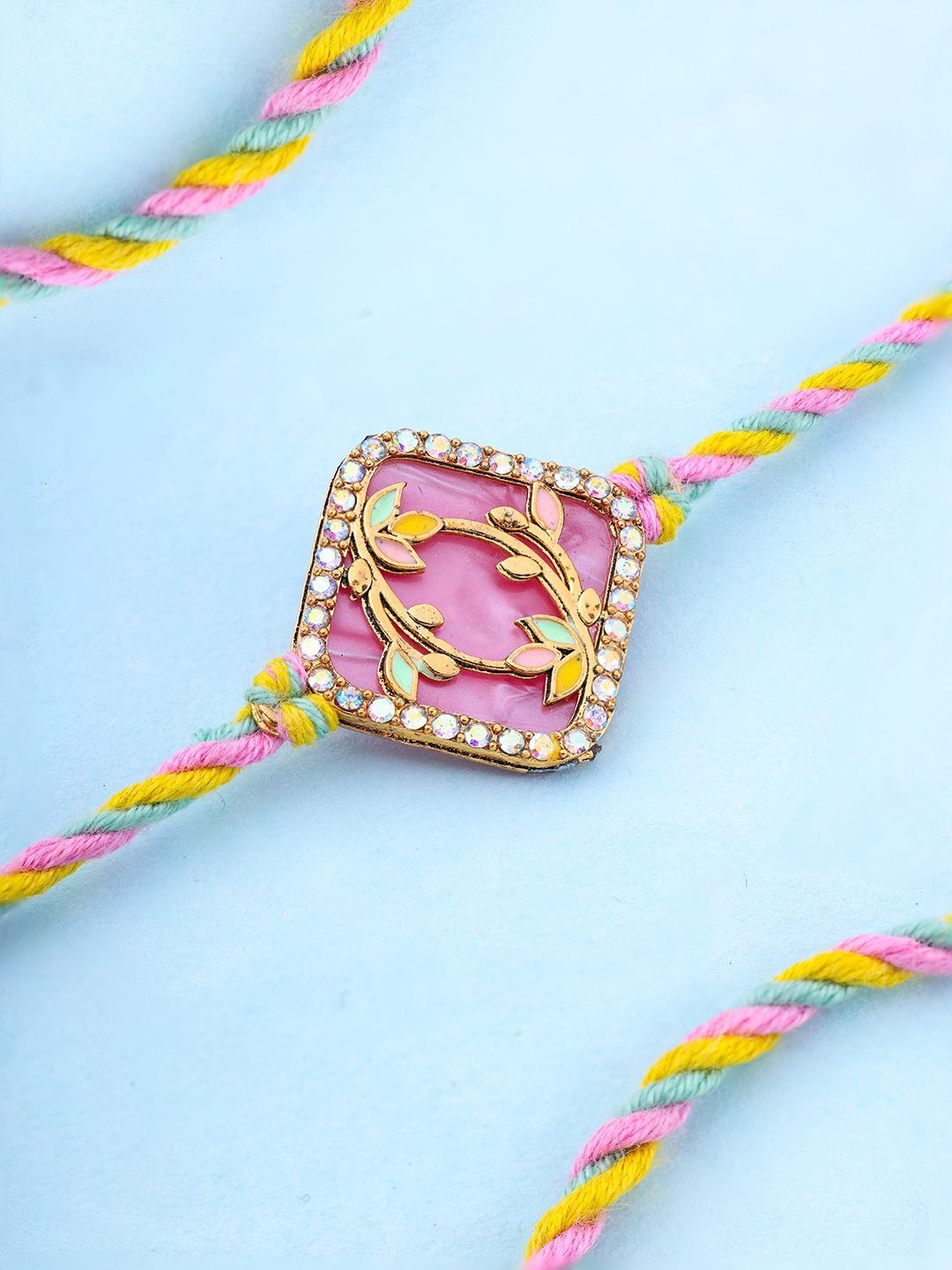 Floweraura Thread Rakhi-image-26