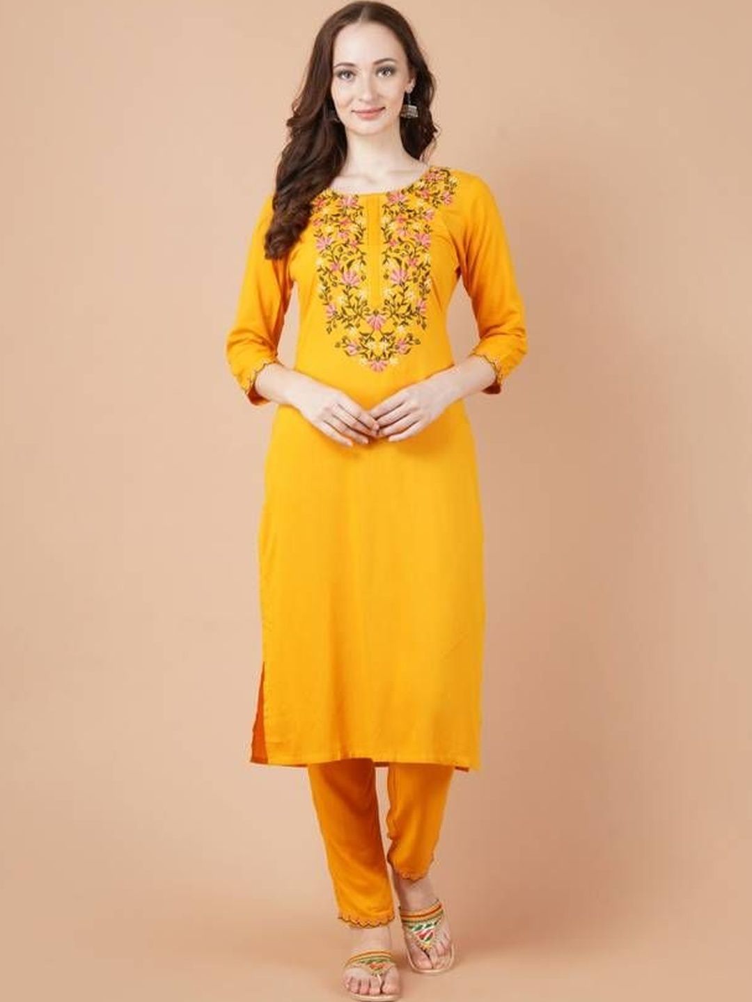 JBTEX Floral Embroidered Straight Thread Work Kurta with Trousers-image-12