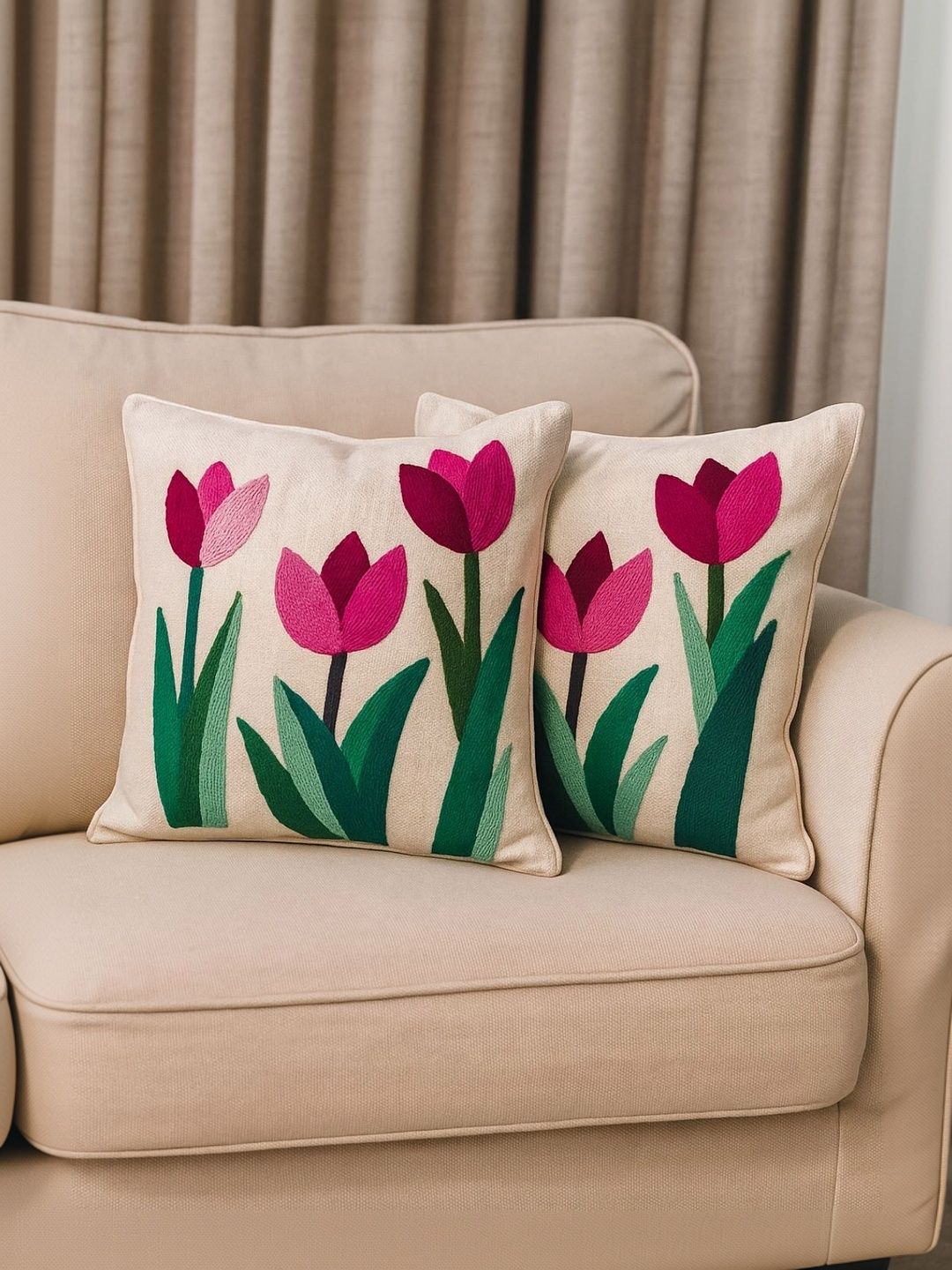 Jutiepie Pink & Multicoloured Set of 2 Floral Square Cushion Covers-image-23