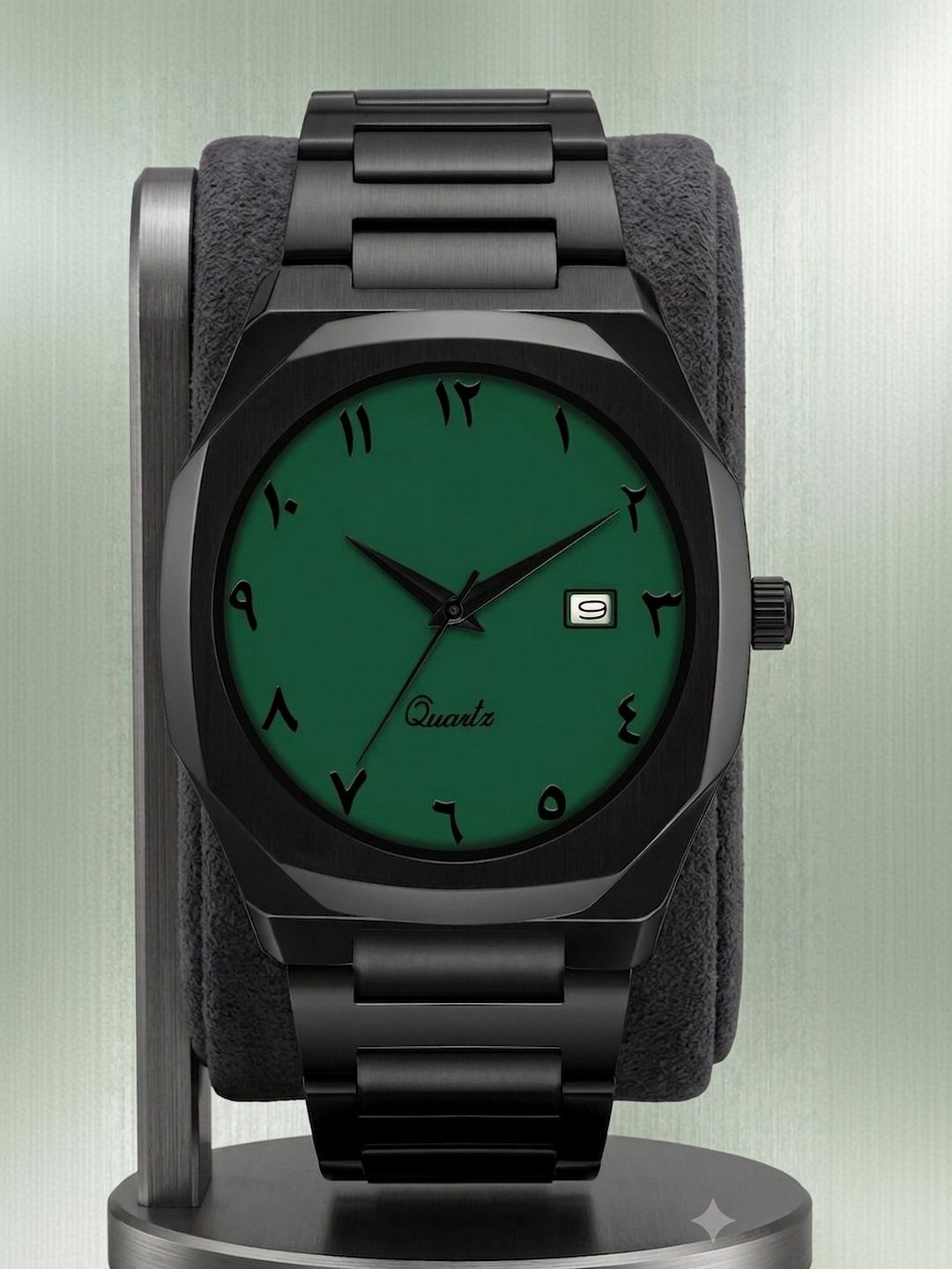 SWADESI STUFF Men Dial & Bracelet Style Straps Analogue Date Aperture Watch MAFIA 11 GREEN
