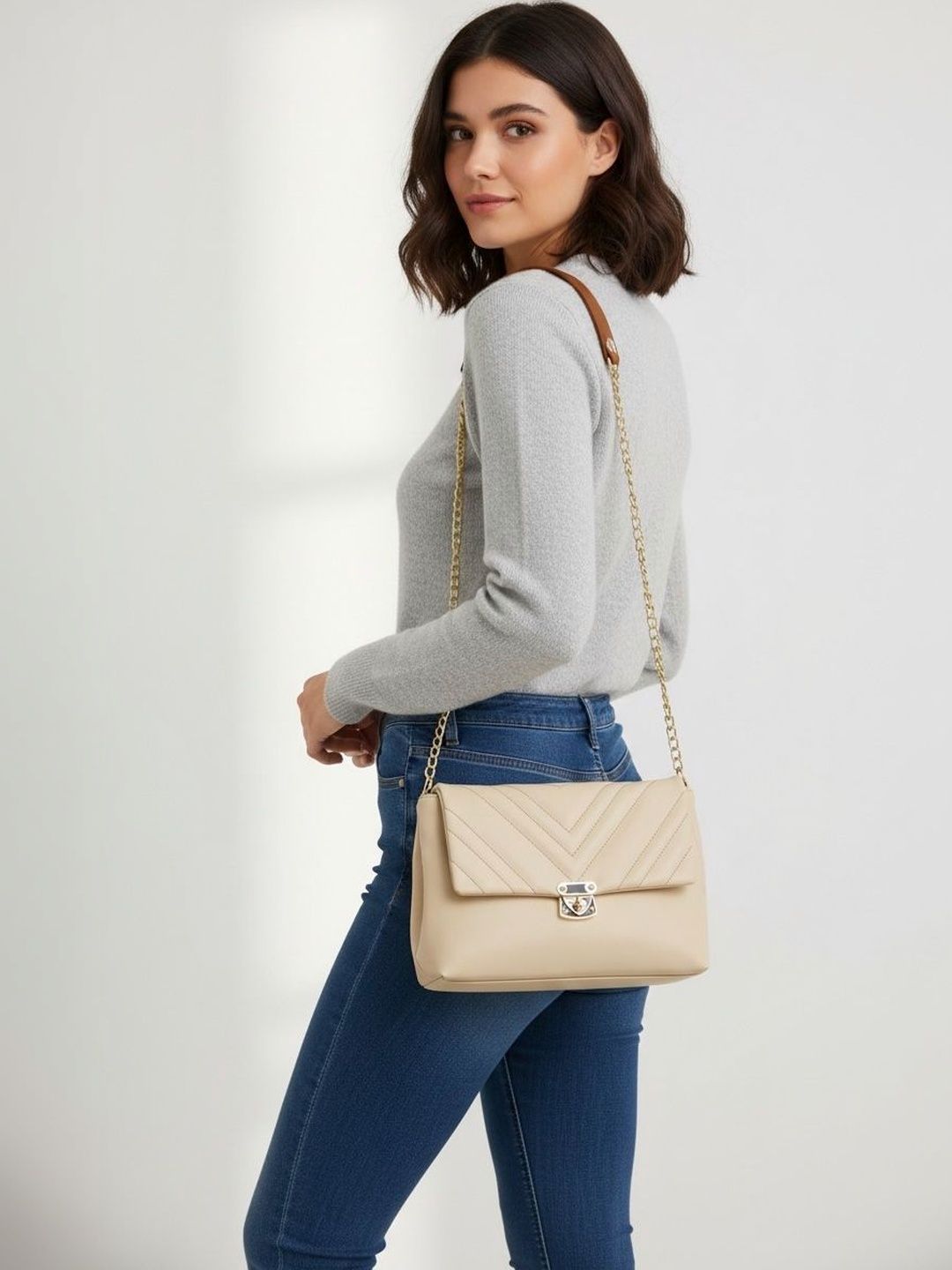 Mast & Harbour PU Shoulder Bag with Quilted-picture-15