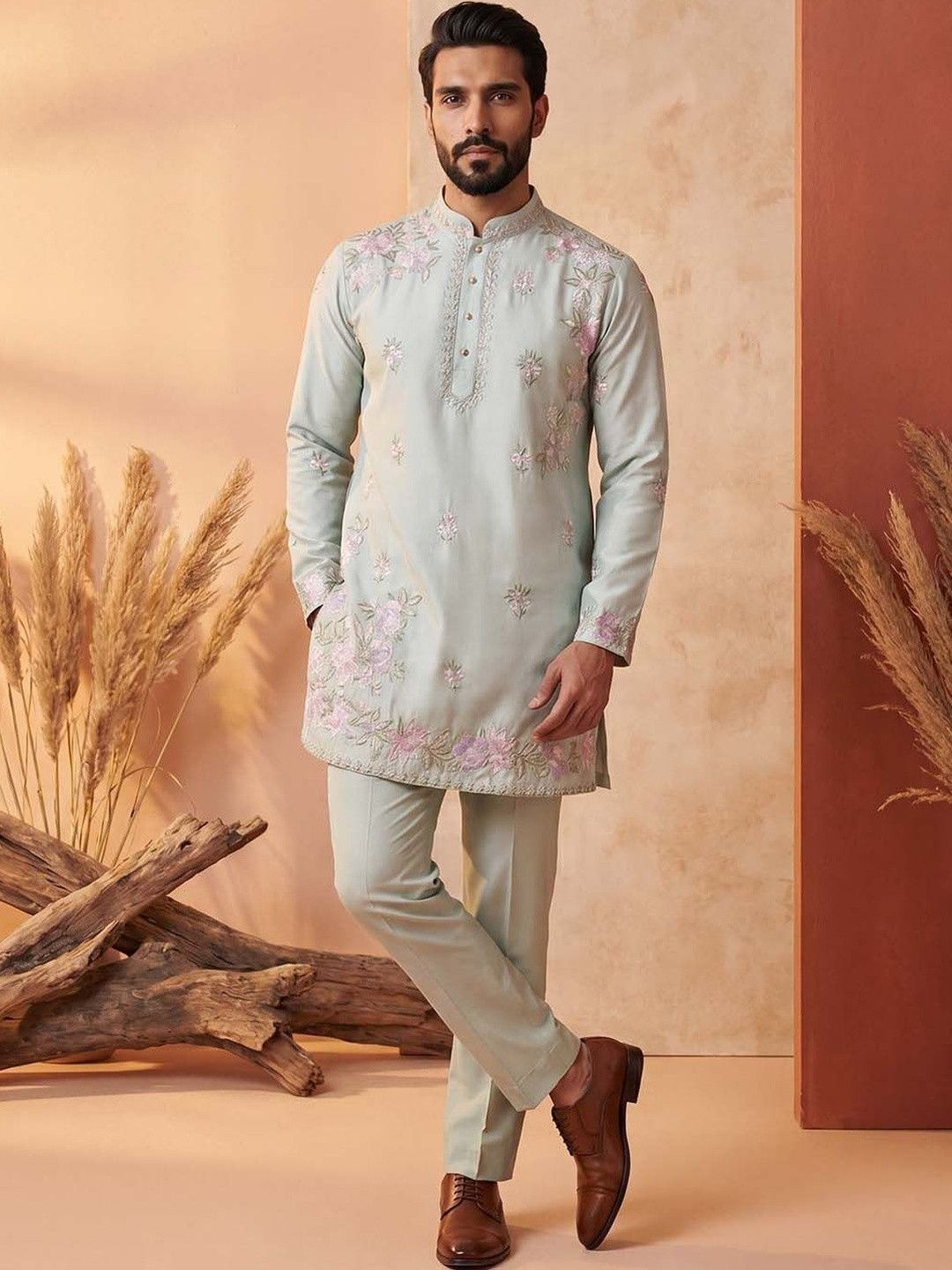 House of Pataudi Men Embroidered Regular Kurta with Trousers-picture-15