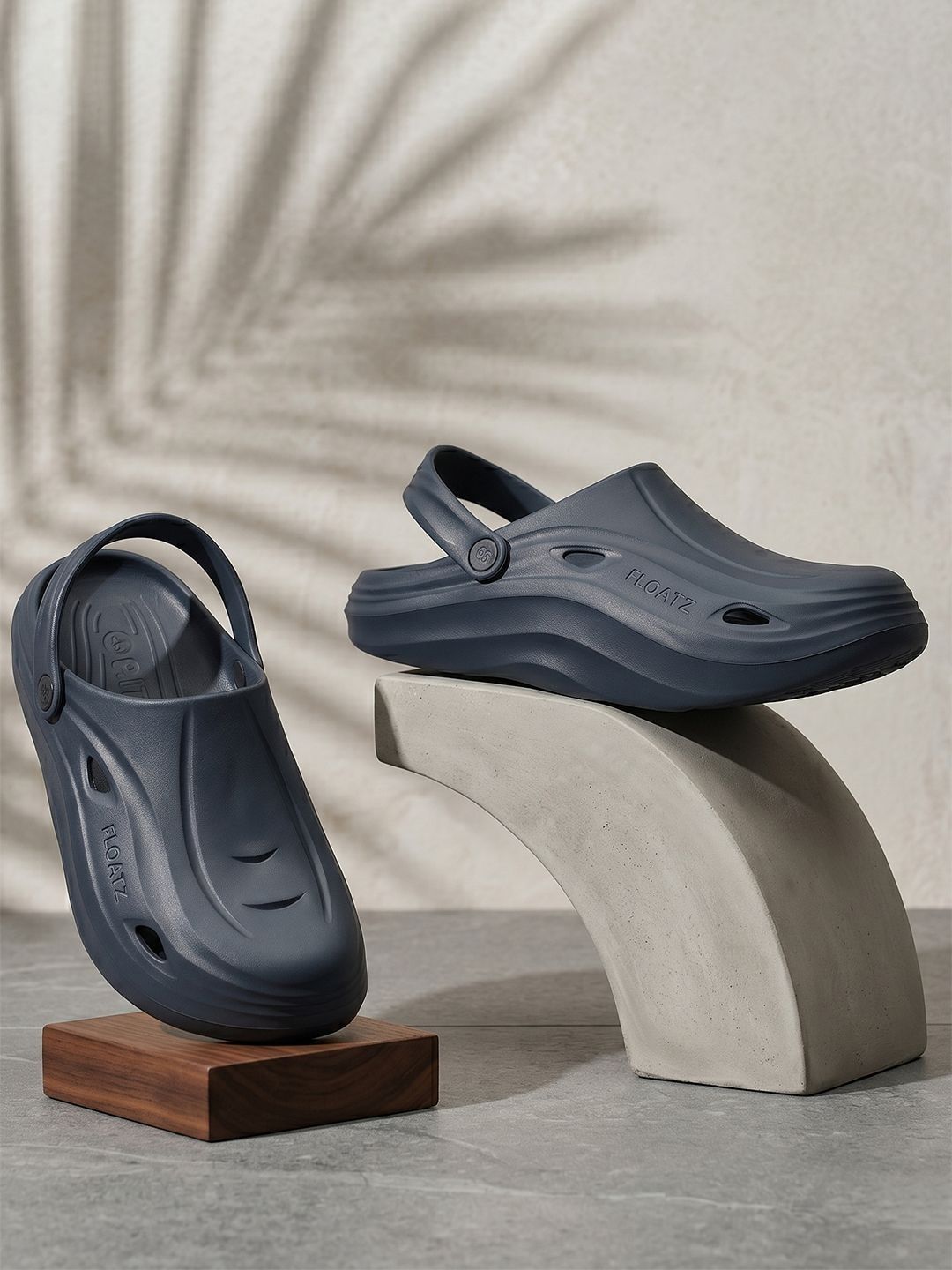 Floatz by Bata Men Lightweight Clogs-picture-50