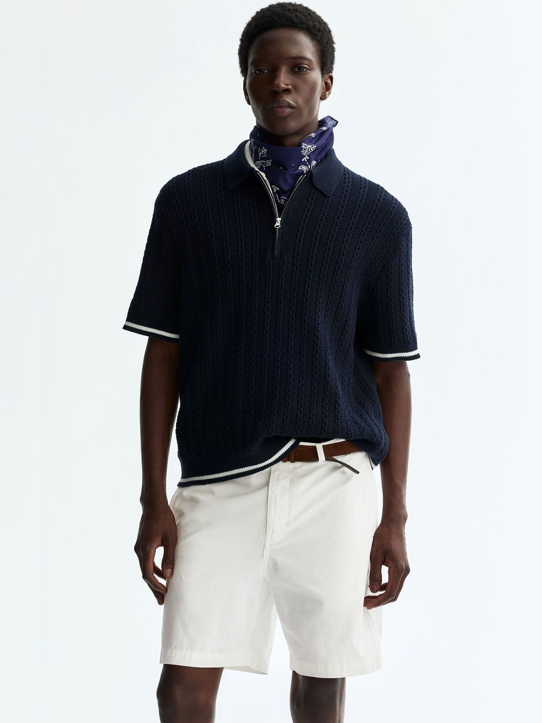H&M Relaxed Fit Chino Shorts-picture-38
