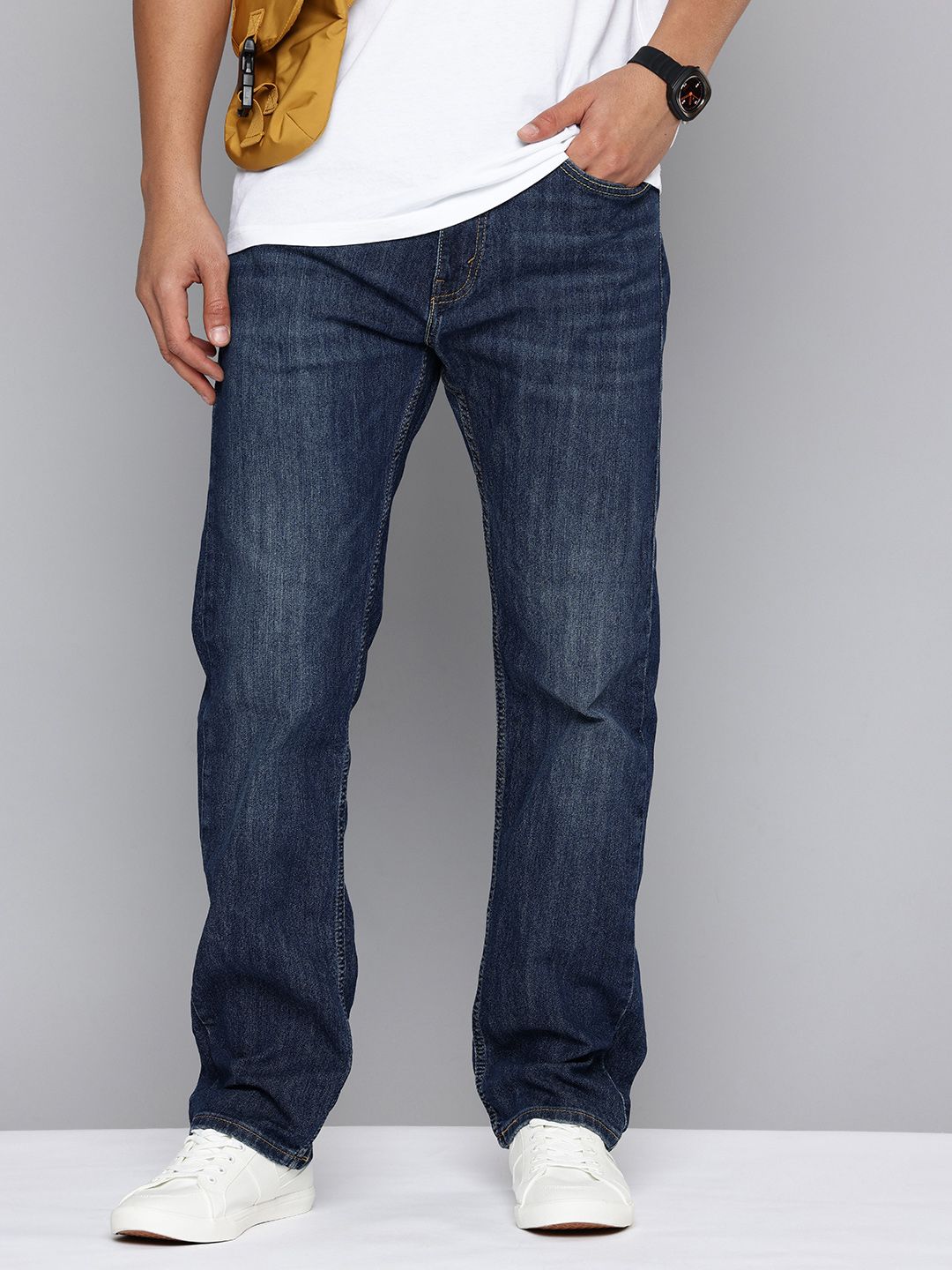 Levis Men 505 Straight Fit Mid-Rise Light Fade Stretchable Jeans-image-29