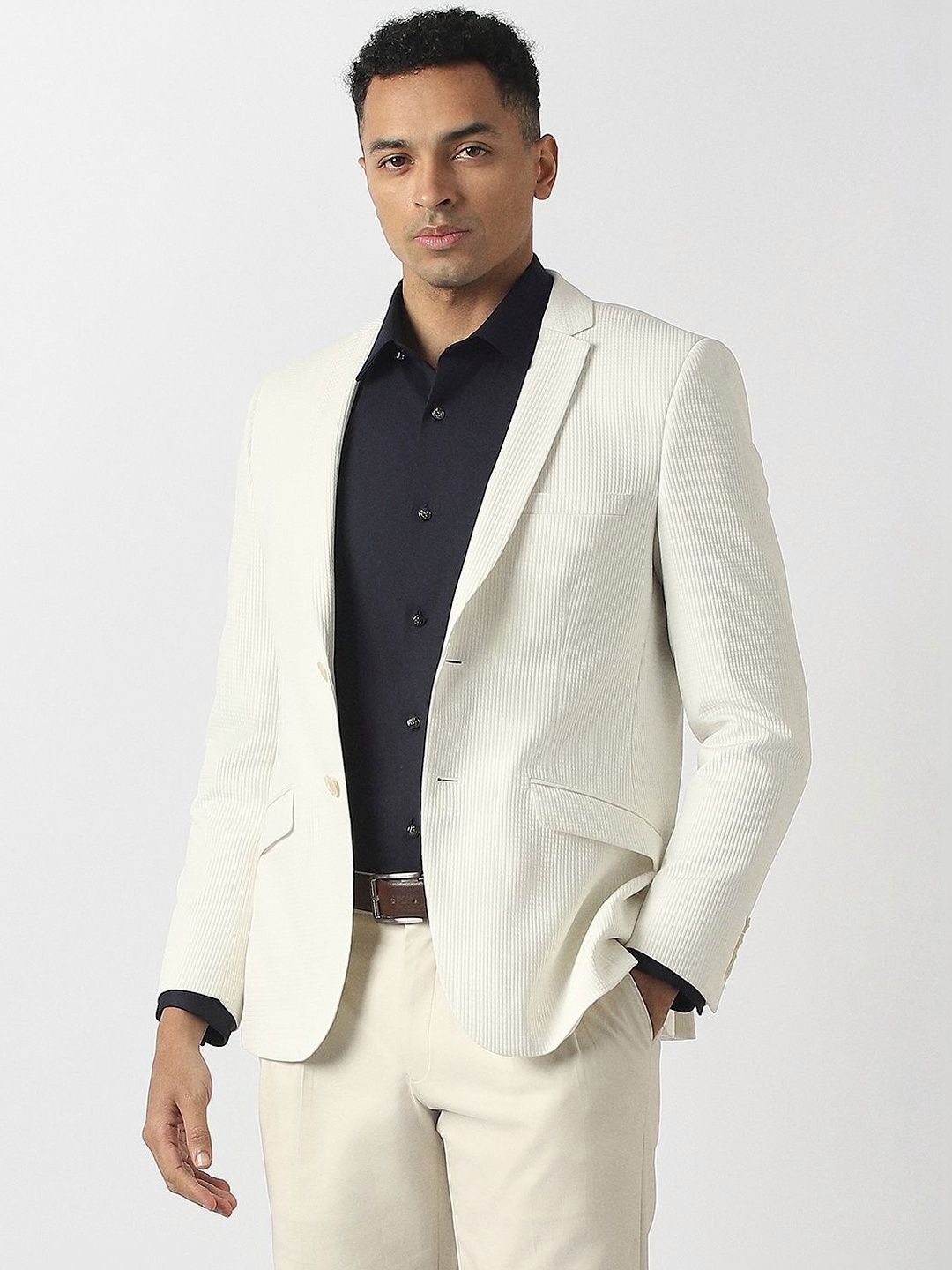 V Dot Self Design Notched Lapel Single-Breasted Slim Fit Party Blazers-image-29