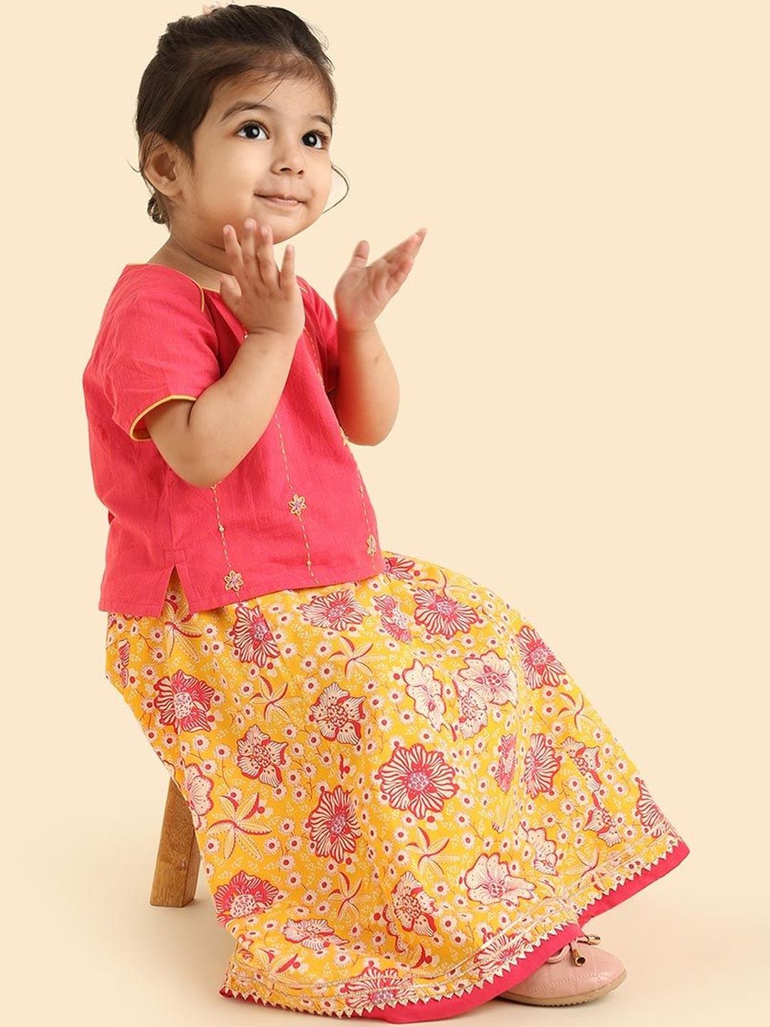 Fabindia Girls Embroidered Thread Work Ready to Wear Lehenga &-picture-38