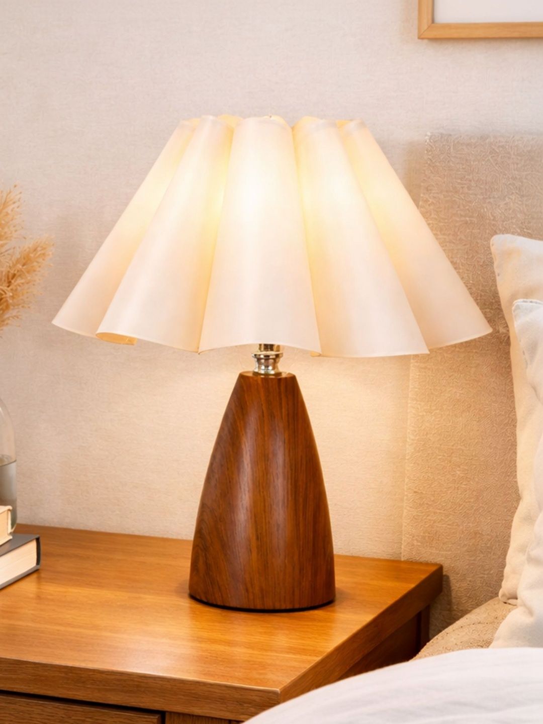 Glowhere White Metal Industrial Cylindrical Shaped Table Lamp-picture-23