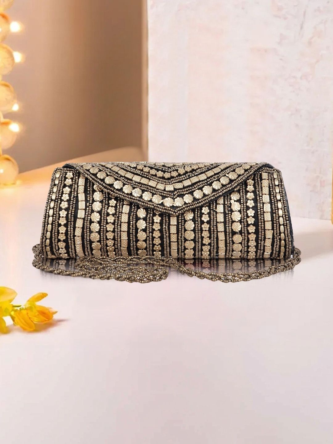 Lancer Embroidered Purse Clutch-picture-14