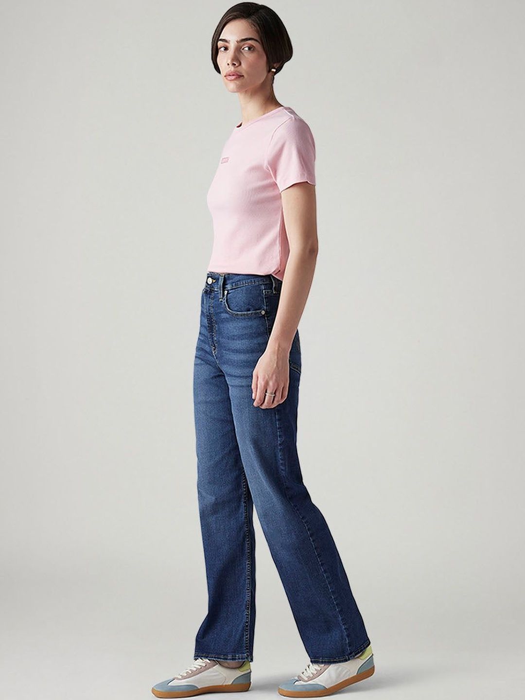 Levis Women Classic Straight Fit High-Rise Light Fade Stretchable Jeans-image-25