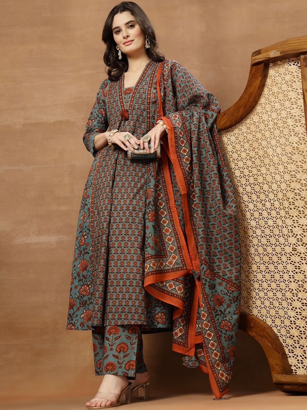 Sangria Printed Pure Cotton V-Neck Kurta & Palazzos With Dupatta-picture-30