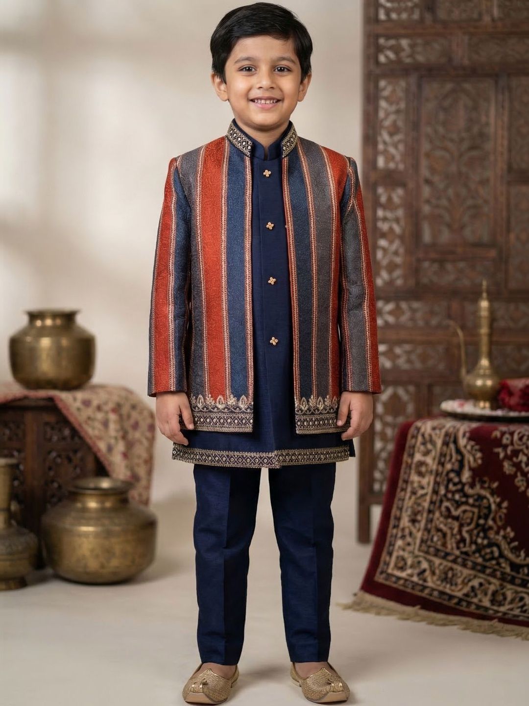 Lagorii Boys Striped Thread Embroidered Mandarin Collar Sherwani Set-picture-16