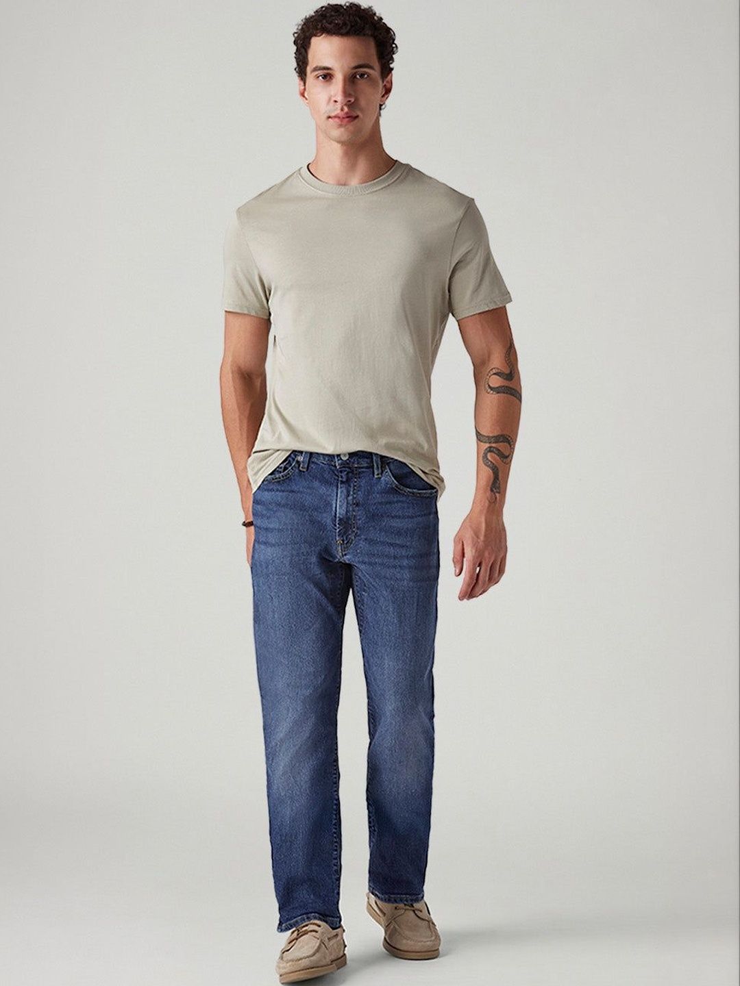 Levis Men Classic Tapered Fit Mid-Rise Light Fade Stretchable Jeans-picture-47