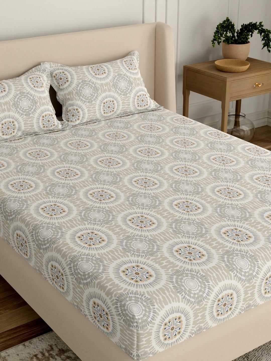 Portico Grey Floral 144 TC King Bedsheet with 2 Pillow Covers-image-27