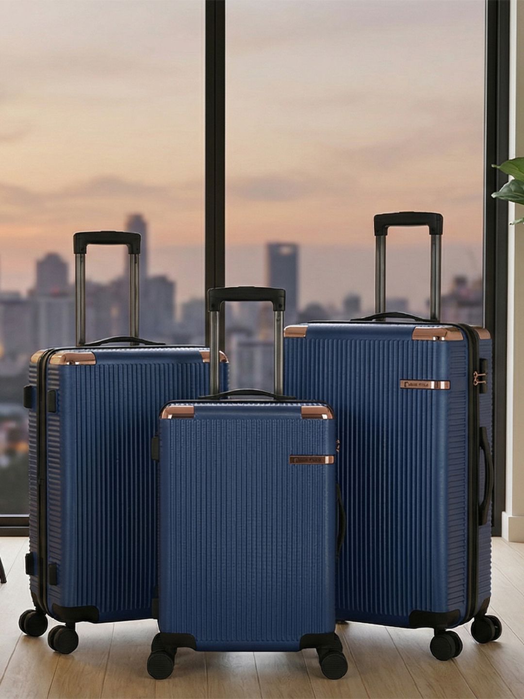 LOUIS POLO SkyTrail Set of 3 Textured Trolley Suitcase - Cabin + Medium + Large-picture-44