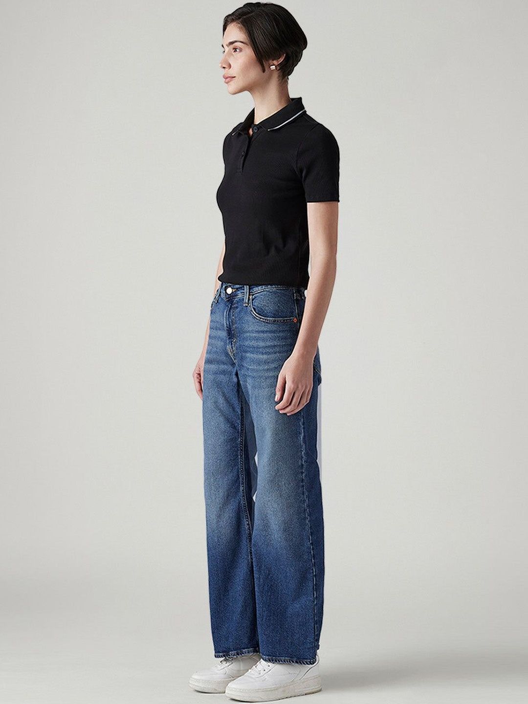 Levis Women Classic Bootcut Mid-Rise Light Fade Stretchable Jeans-picture-25