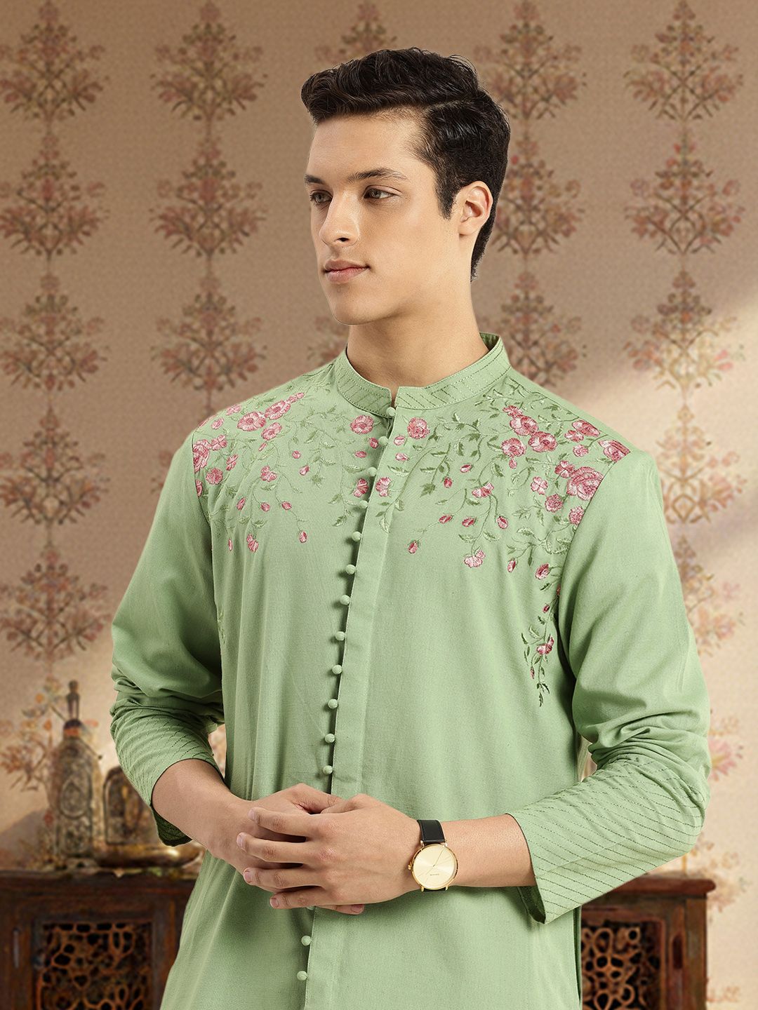 House of Pataudi Floral Embroidered Mandarin Collar Straight Jashn Kurta-picture-30