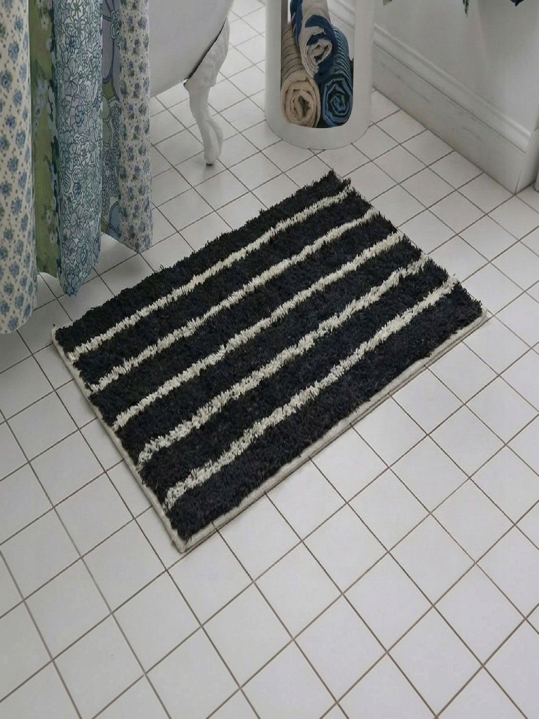 Myntra Elegant Homes Grey & White Striped Cotton Anti-Skid Durable Doormats-image-39