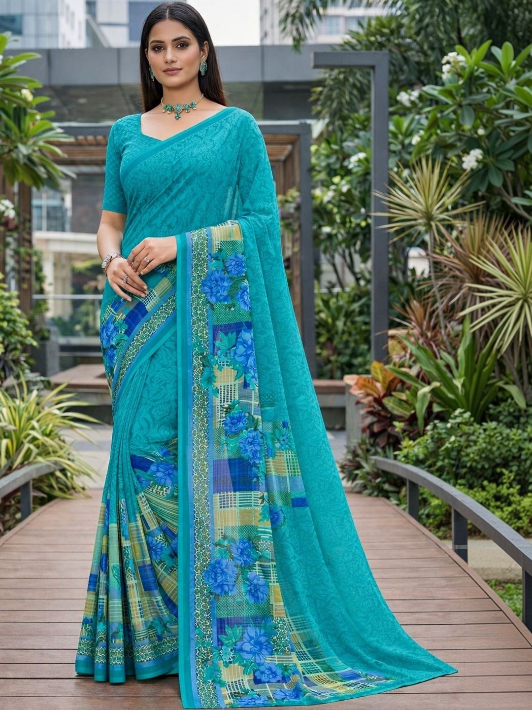 YUGAVEERAA Floral Poly Georgette Saree-picture-16