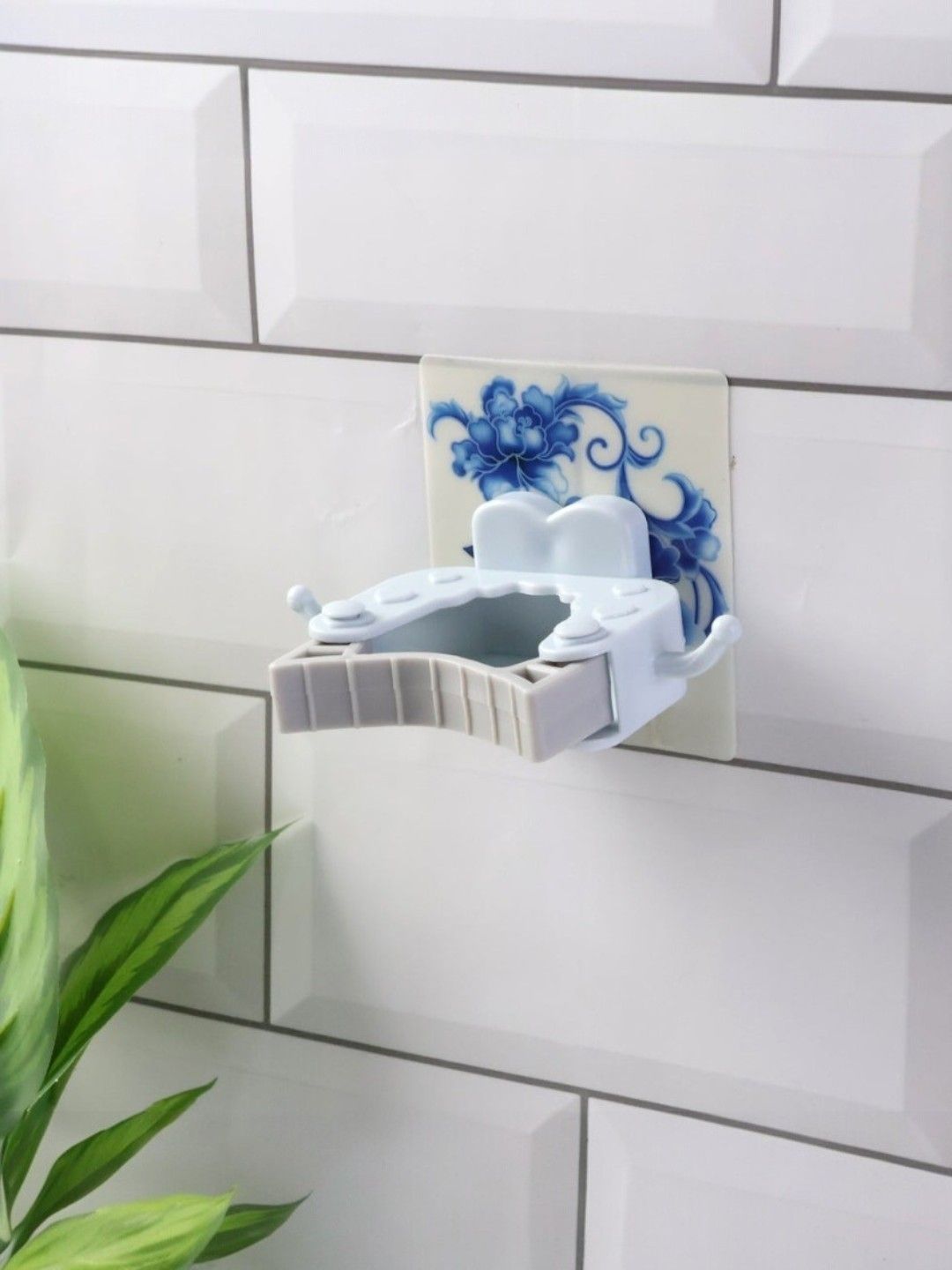 DeoDap Multicoloured Plastic Bath Accessories Set-image-9