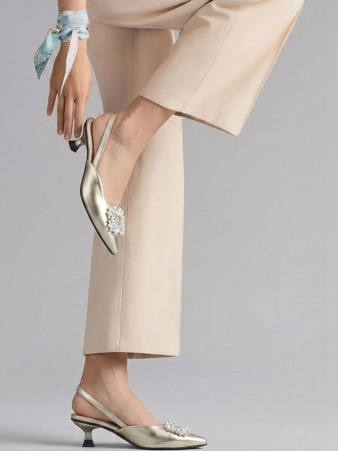 AVIVASTYLE Suede Party Kitten Pumps-image-32