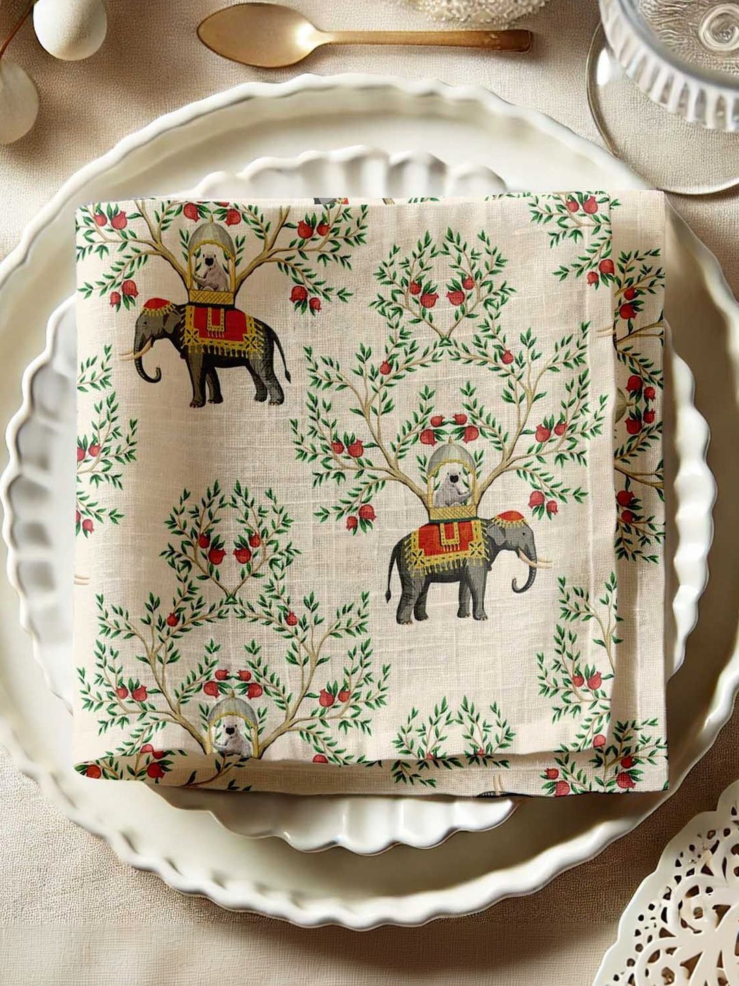 Vargottam Cream & Green Printed Cotton 12-Pcs Table Napkins-image-26