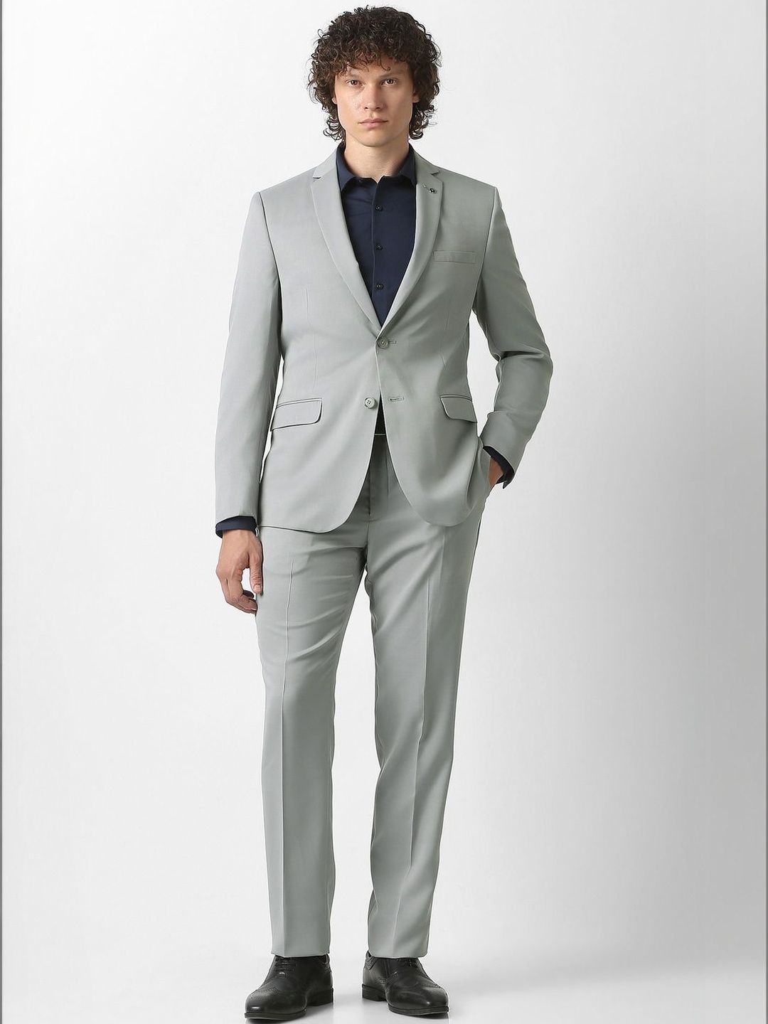 Van Heusen Slim-Fit Single-Breasted Two-Piece Suit-image-17