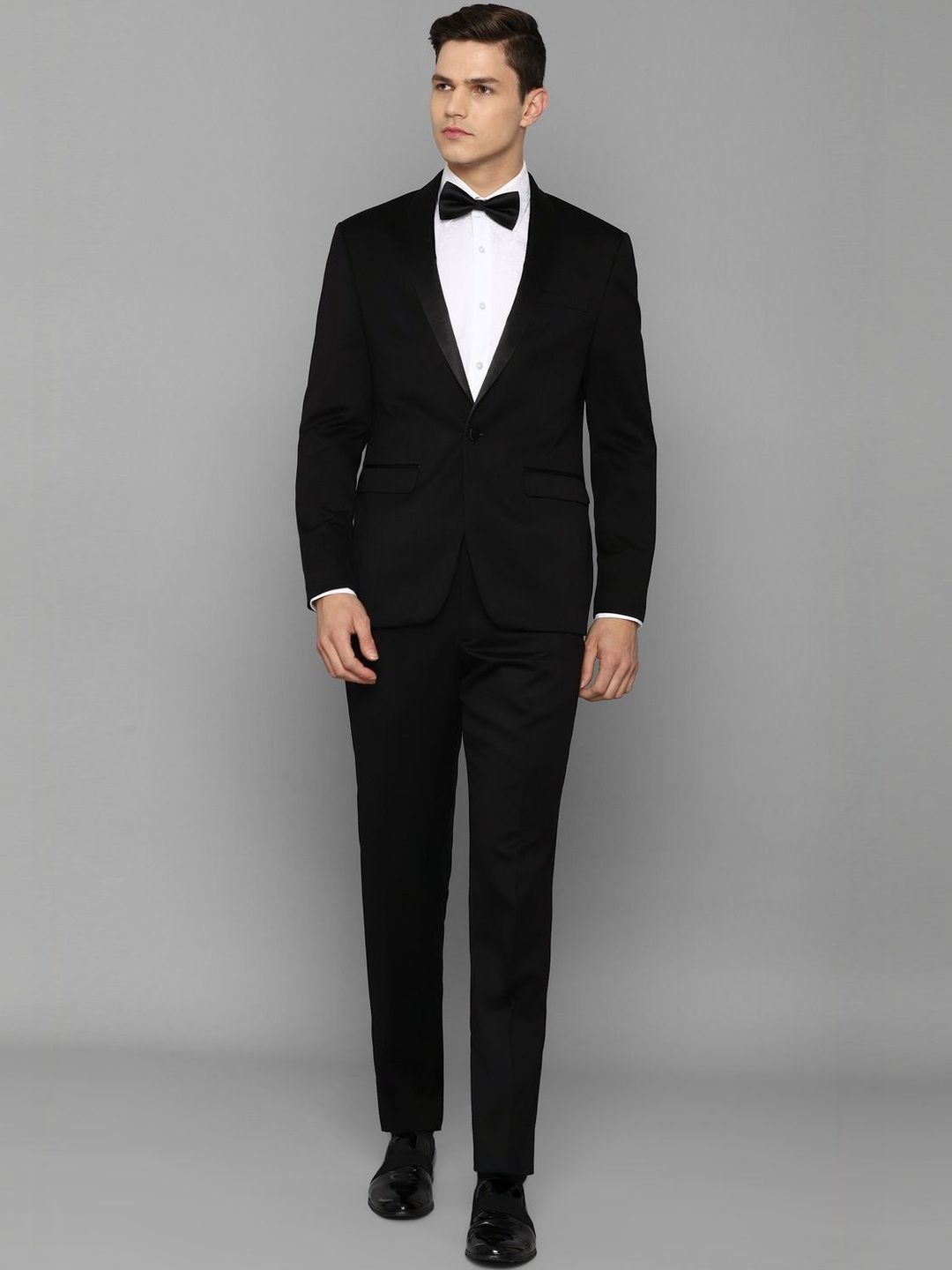 Louis Philippe Slim-Fit Single-Breasted Two-Piece Suit-picture-47