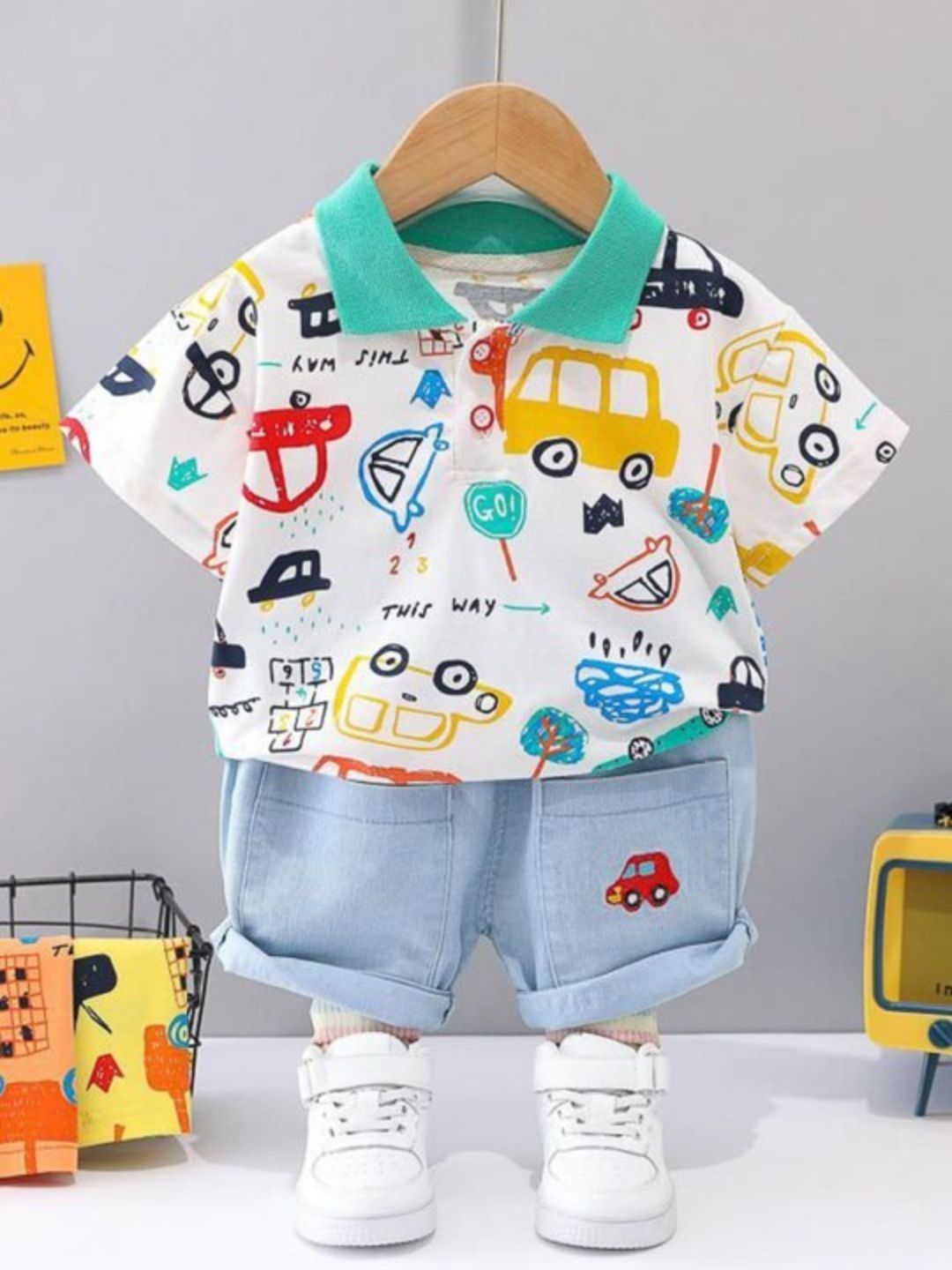 KIDNIP Boys Printed T-shirt with Shorts-image-5