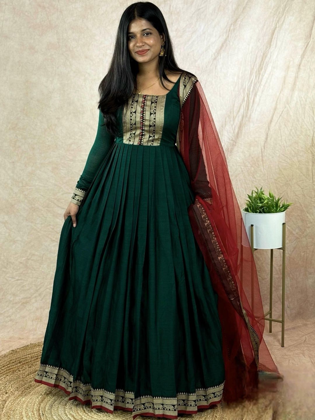 VASTRYN Women Chanderi Silk Kurta-picture-48