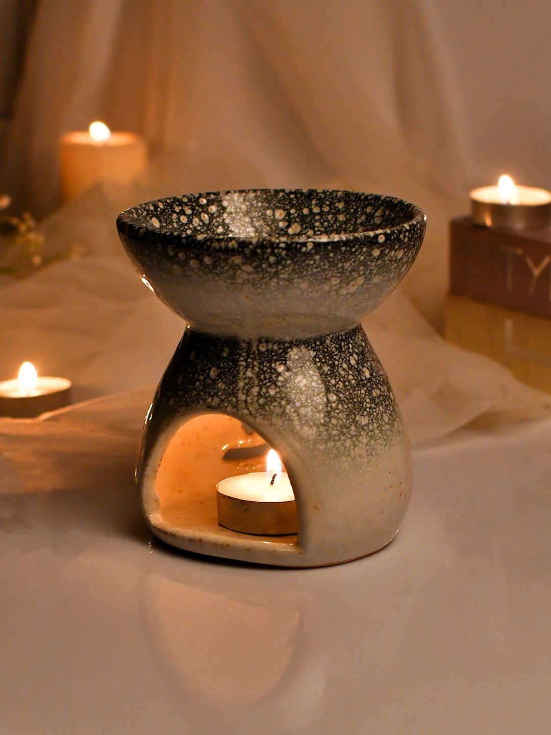 Aapno Rajasthan Black Aroma Oil Diffusers-picture-17