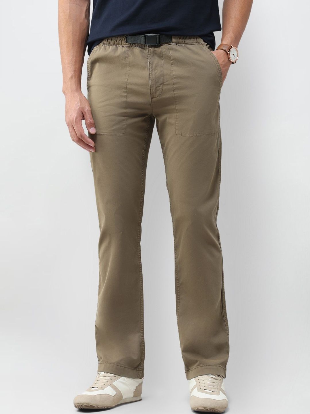 U.S. Polo Assn. Denim Co. Men Straight Fit Trousers deal from myntra