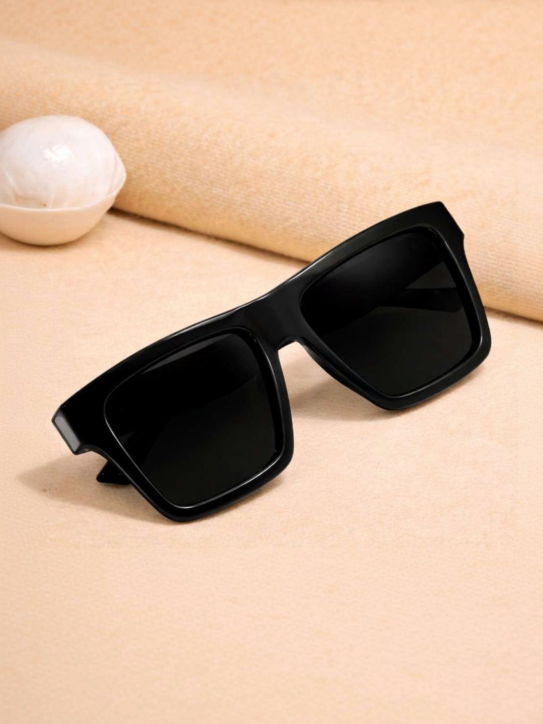 Elligator Men Black Rectangle Sunglasses with-picture-10