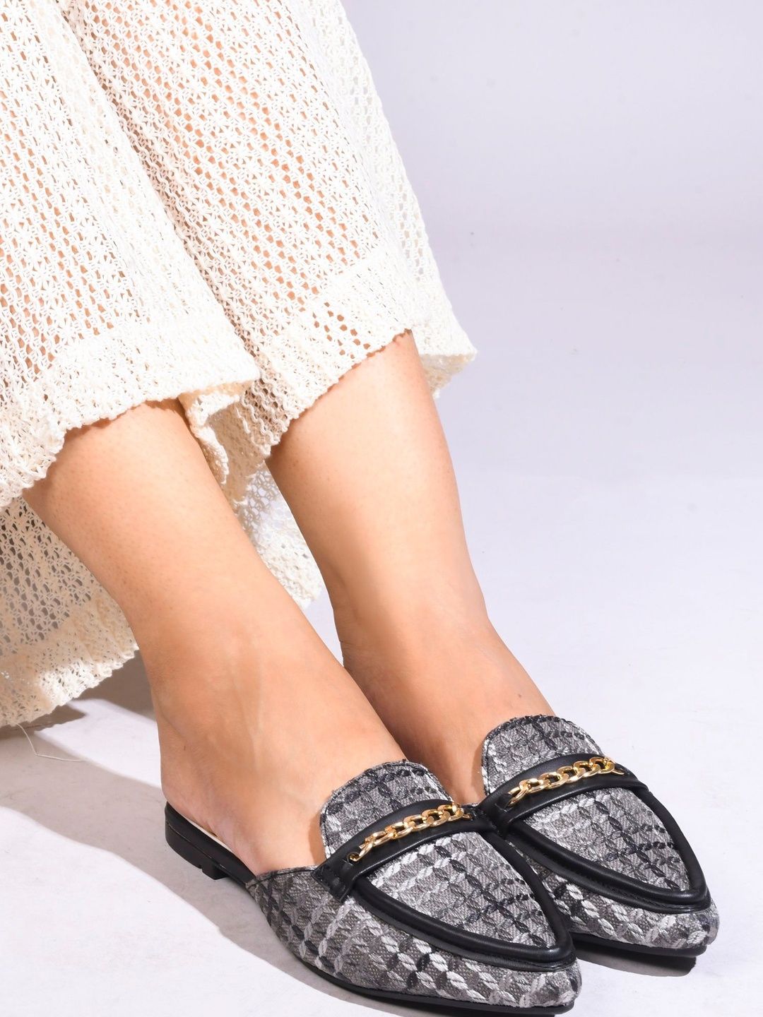 SELFIEE Women Printed Mules Flats-picture-18