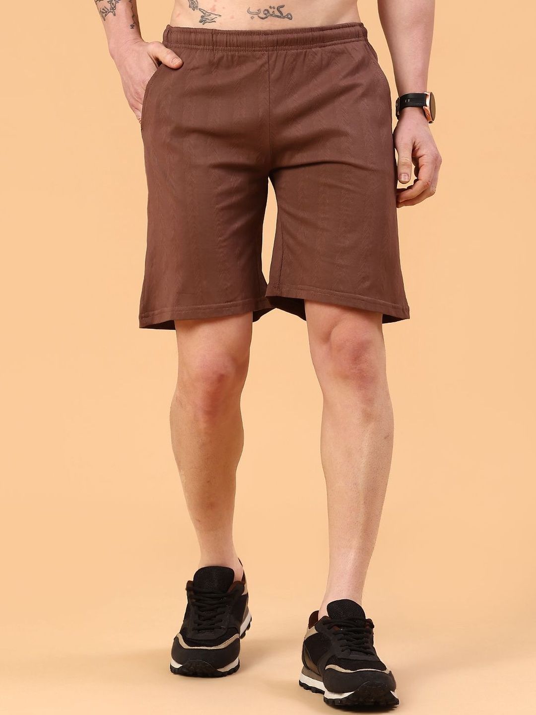 LIMEROAD Men Self Design Cotton Knitted Shorts-picture-19