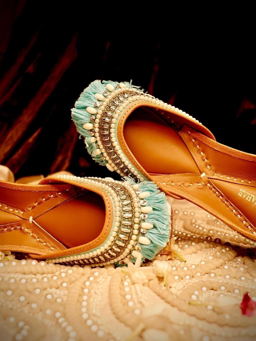 Gulbhahar Women Round Toe Mojaris Flats-picture-38