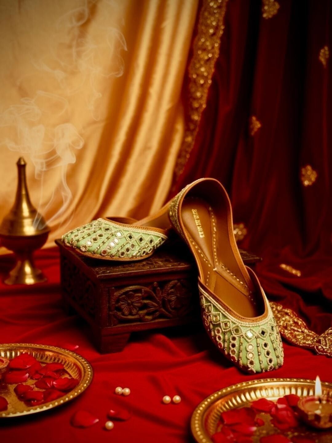 Gulbhahar Women Mojaris Flats-picture-33